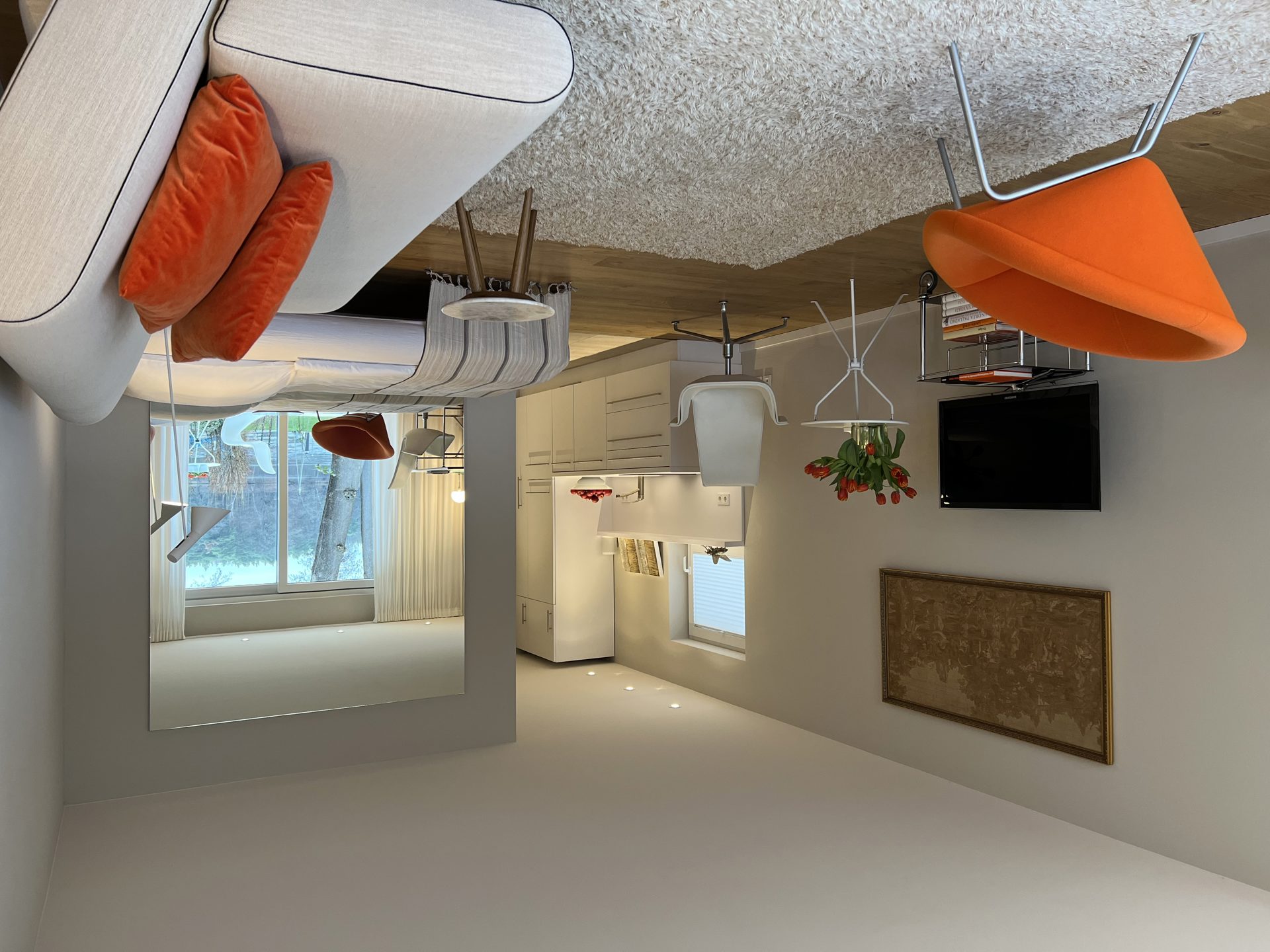 Wohn- und Salonbereich der Designvilla Niederlehme – offene Architektur mit Seeblick